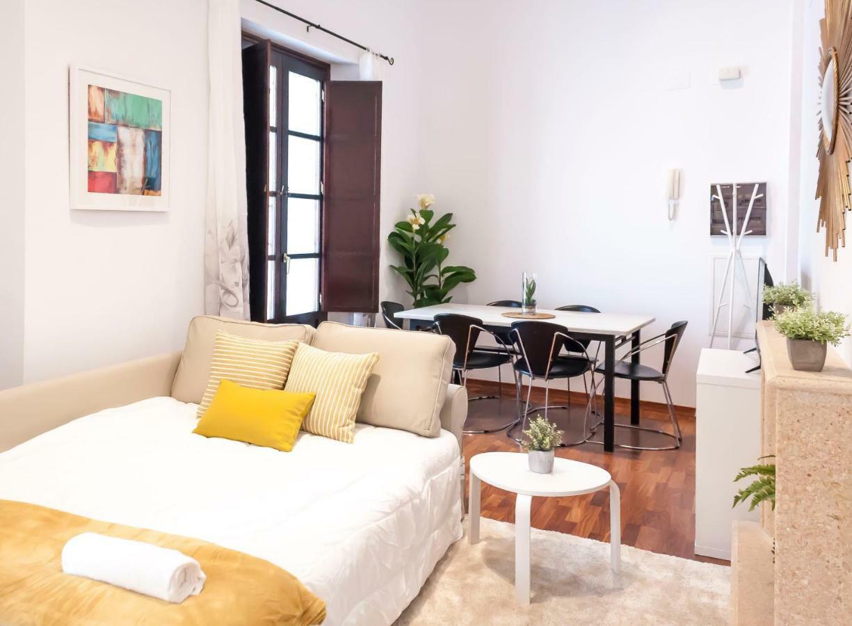 Appartement Abades Giralda Deluxe By Valcambre à Séville Extérieur photo
